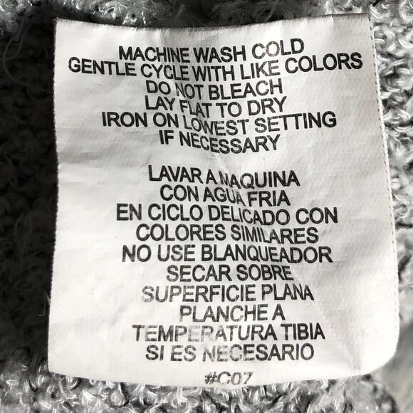 Lily White Blouse Medium Short Sleeve Blouse - Picture 7 of 7